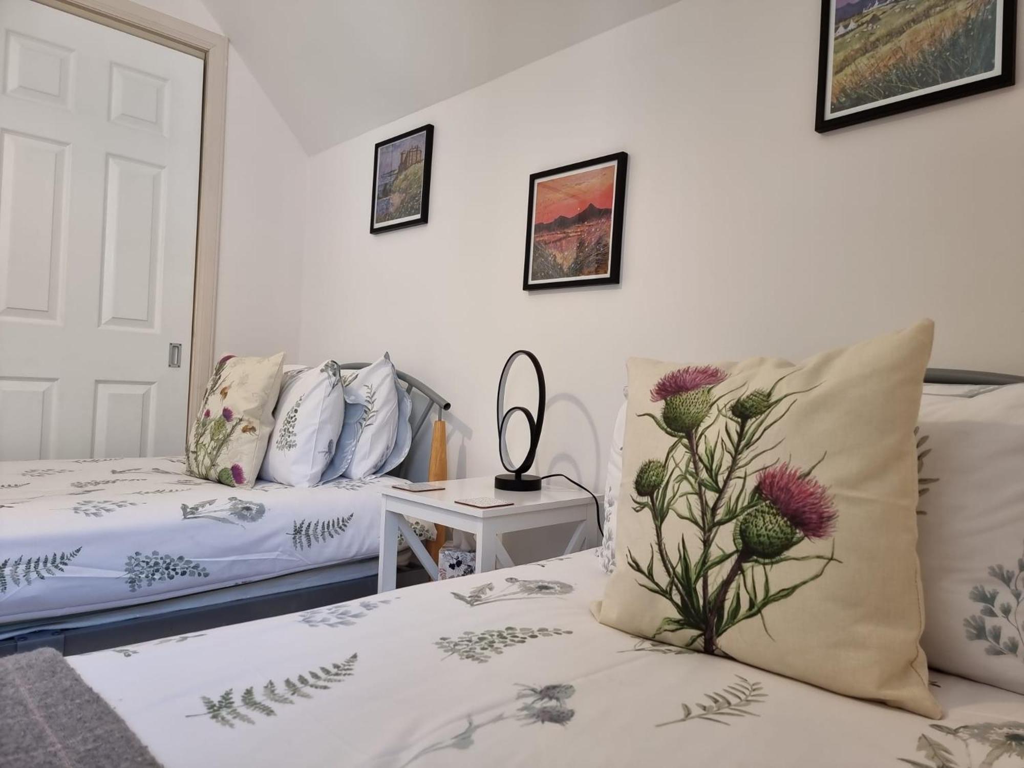 Heart Of Inverness-City Apartment Extérieur photo